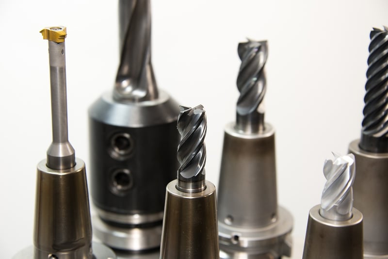 Comment débuter en bricolage : outils et conseils essentiels pour 2026