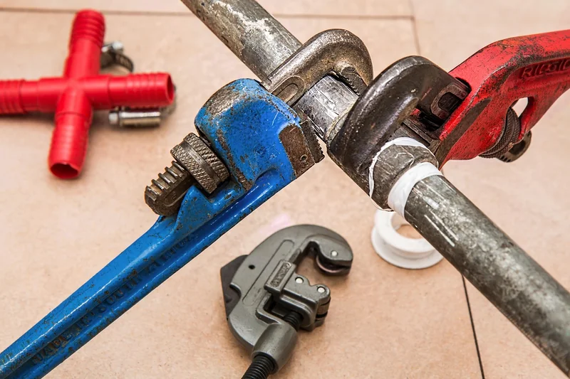 Les outils indispensables pour commencer (sans se ruiner)