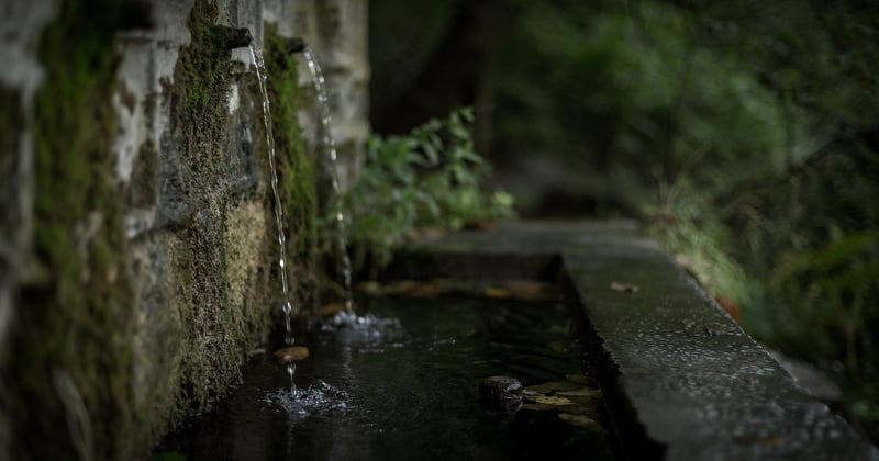 Comment faire un drain autour d’une maison pour éviter l’humidité